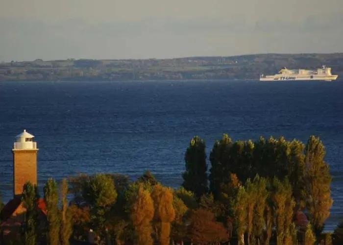 Hahn Irmhild Und Ulrich *